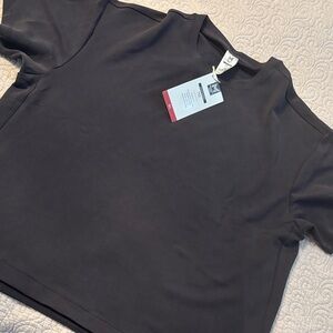 Elegant Black Short Sleeve Women's Tee